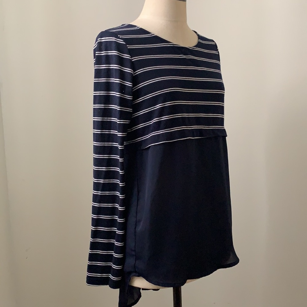 Double zero striped top